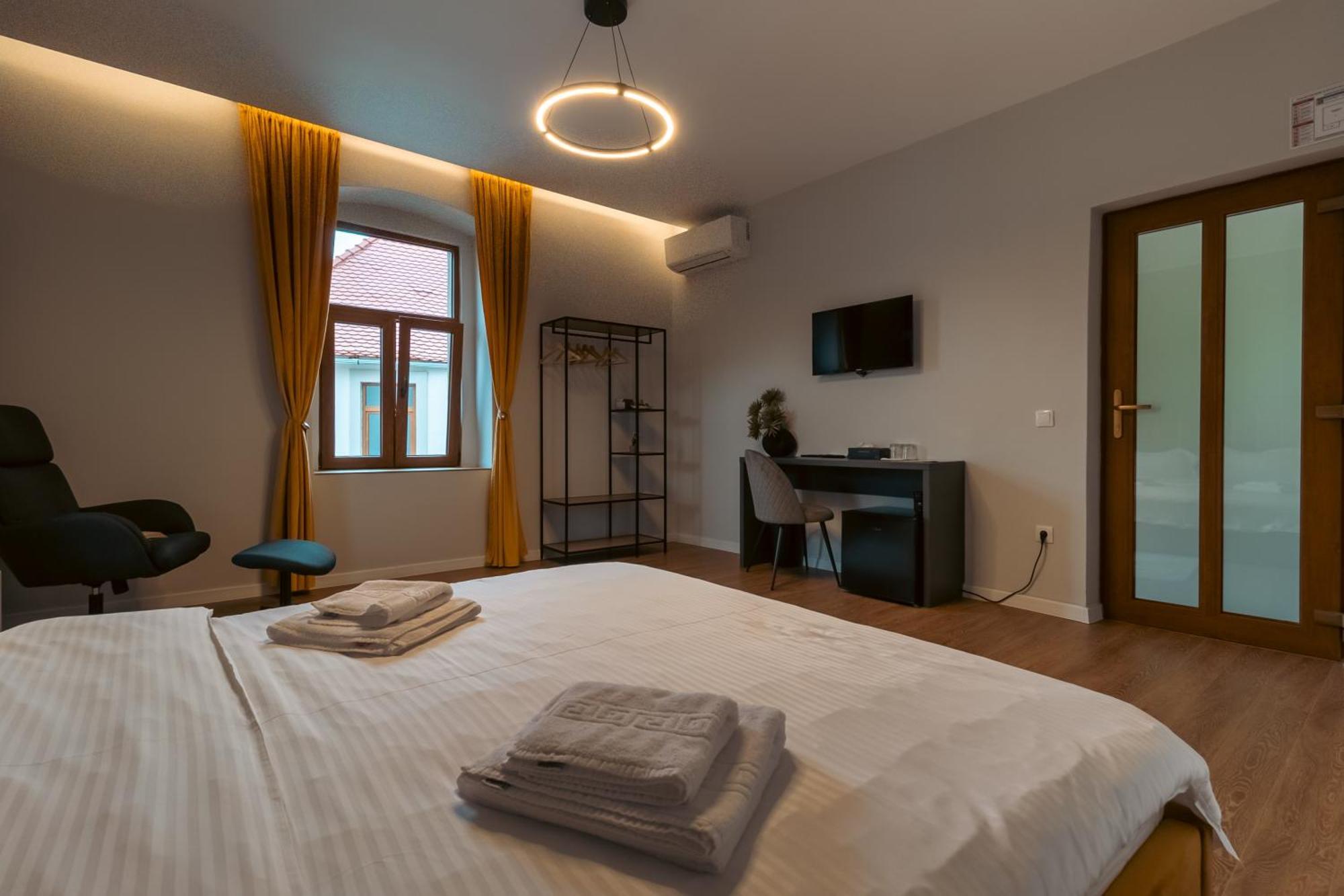 Epic Boutique Hotel Nagyszeben Kültér fotó